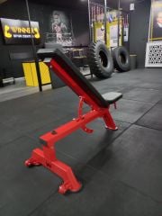 Açılı Bench Sehpası Kırmızı