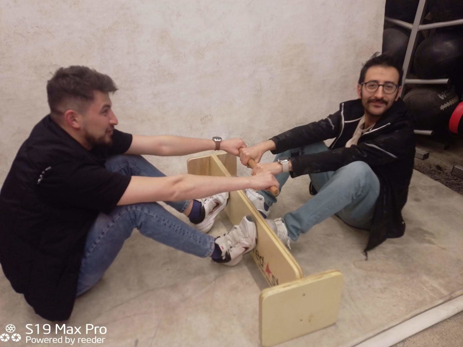 Mas Güreşi Tahtası Ev Tipi