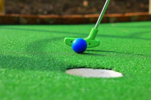 MİNİ GOLF