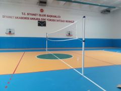 Voleybol Dikmesi Standart İthal Kriko Sistemli Yükseklik Ayarlı Mapalı (Whıtefıce Diamond Model) Yan Görünüm