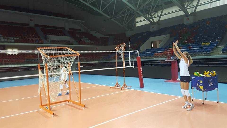 ASSA SPOR Voleybol Pas Potası Kare Model - Voleybol Ekipmanı Üretimi