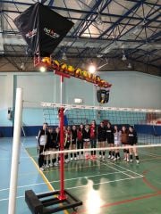Voleybol Smaç Makinası Yan Görünüm