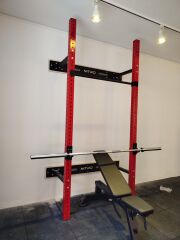 DUVARA MONTE KATLANIR SQUAT İSTASYONU