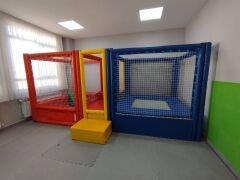 Top Havuzu Ve Trambolin Oyun Alanı Maxi