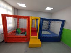 TOP HAVUZU VE TRAMBOLİN OYUN ALANI MAXİ