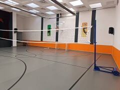 Badminton Dikmesi Metal Seyyar Ağırlıklı Spor Salonu Kullanımı