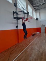 Basketbol Potası Duvara Monte Yükseklik Ayarlı 105×180 (Krikolu) Spor Salonu Kullanımı