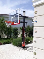 Black Gold Tek Direkli Basketbol Potası Esnek Çember Yükseklik Ayarlı Temperli Cam 105-180 Yan Görünüm