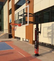 BLACK GOLD TEK DİREKLİ BASKETBOL POTASI ESNEK ÇEMBER YÜKSEKLİK AYARLI TEMPERLİ CAM(105*180)