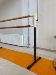 Taşınabilir Bale Barı – Ayarlanabilir Yükseklik (Krem) Ölçü ve Boyut Detayı