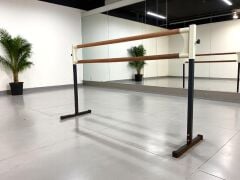 Taşınabilir Bale Barı – Ayarlanabilir Yükseklik (Krem)