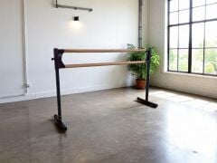 Taşınabilir Bale Barı – Ayarlanabilir Yükseklik (Mor) Spor Salonu Kullanımı