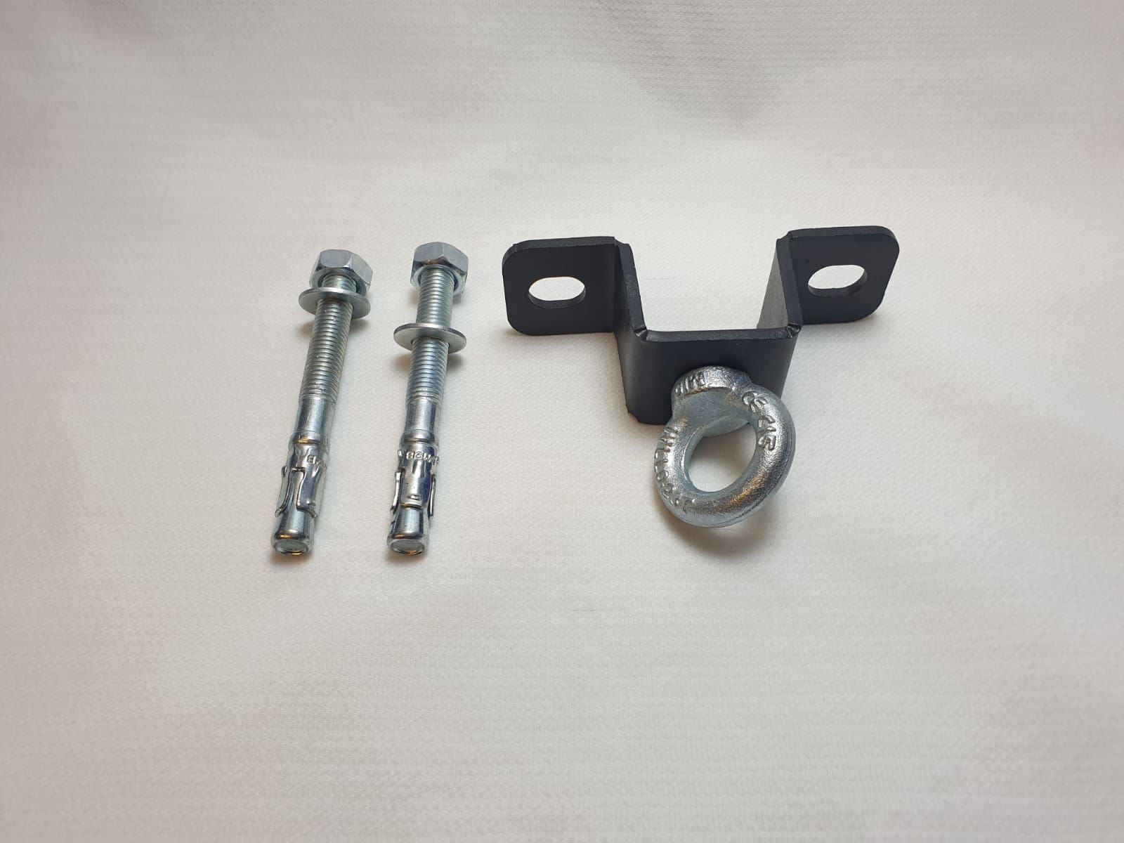 Kum Torbası Tavan Asma Aparatı BOKS-026 – braket ve ankraj seti 