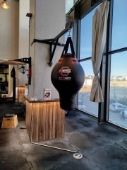 Deri Kaplı Su Dolu Kum Torbası Yan Görünüm