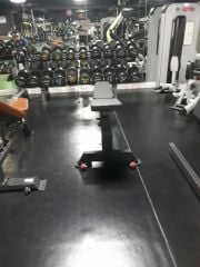 Açılı Bench Sehpası Siyah Detay Fotoğrafı