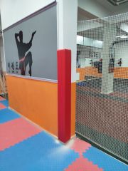 Kolon Köşe Koruma Pedi Spor Salonu Kullanımı