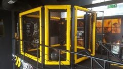 ASSA SPOR Mma Kafesi 4.5M X 4.5M Yükseklik 10 Cm - Profesyonel MMA Kafesi Üretimi