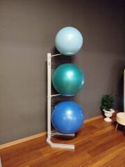 Pilates Top Rafı Ayaklı Model Spor Salonu Kullanımı